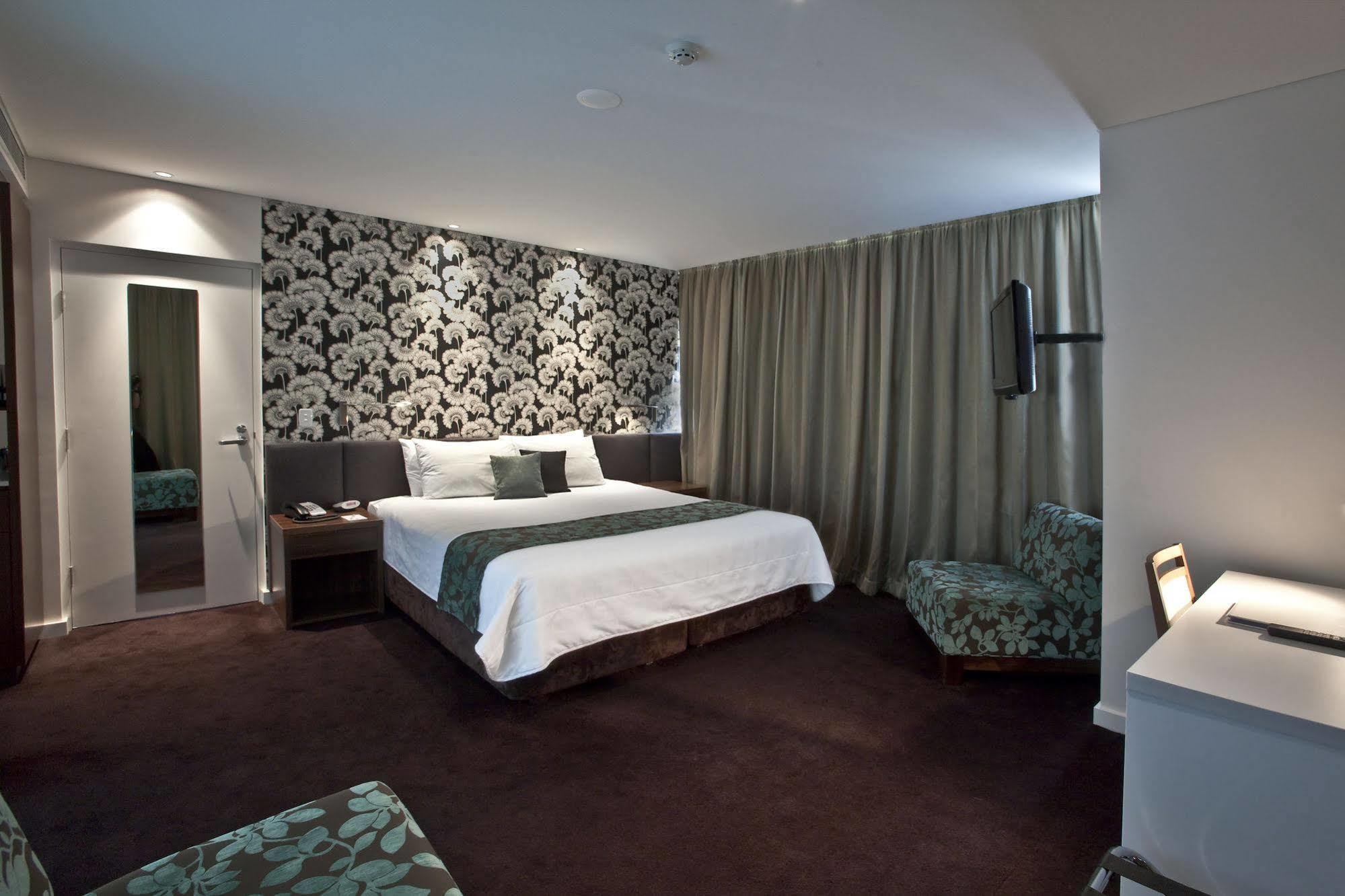 Hotel The Gateway Inn, Newcastle 4*